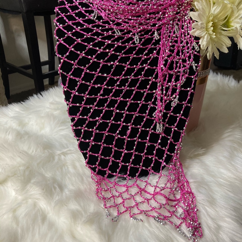 Multi purpose Shaw /scarf - Picture 3 of 6
